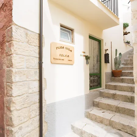 Pura Vida Iblea