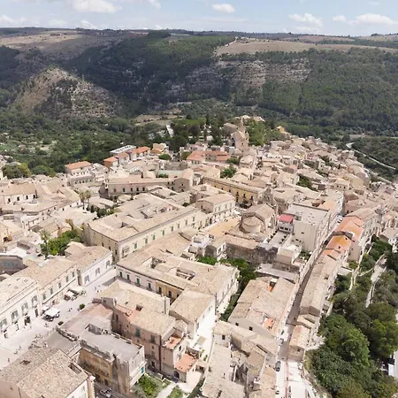 Pura Vida Iblea 4* Ragusa