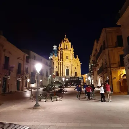Pura Vida Iblea Pensionat 4*