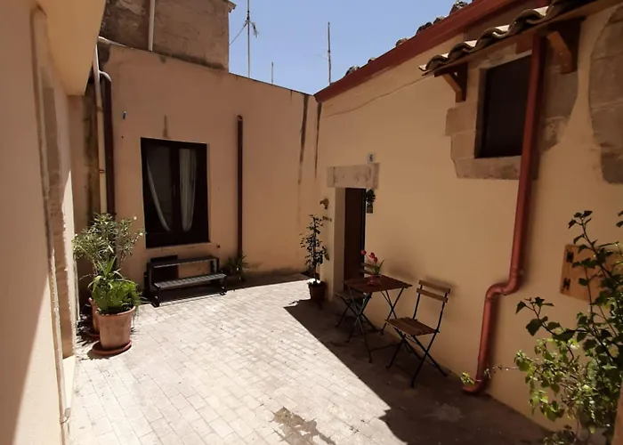 Гостевой дом Pura Vida Iblea 4*